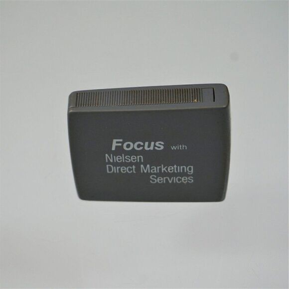 Nielsen Promotion Services Folding Plastic Magnifier Vintage Marketing - Picture 3 of 4